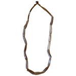 Collar piedras alargadas beige