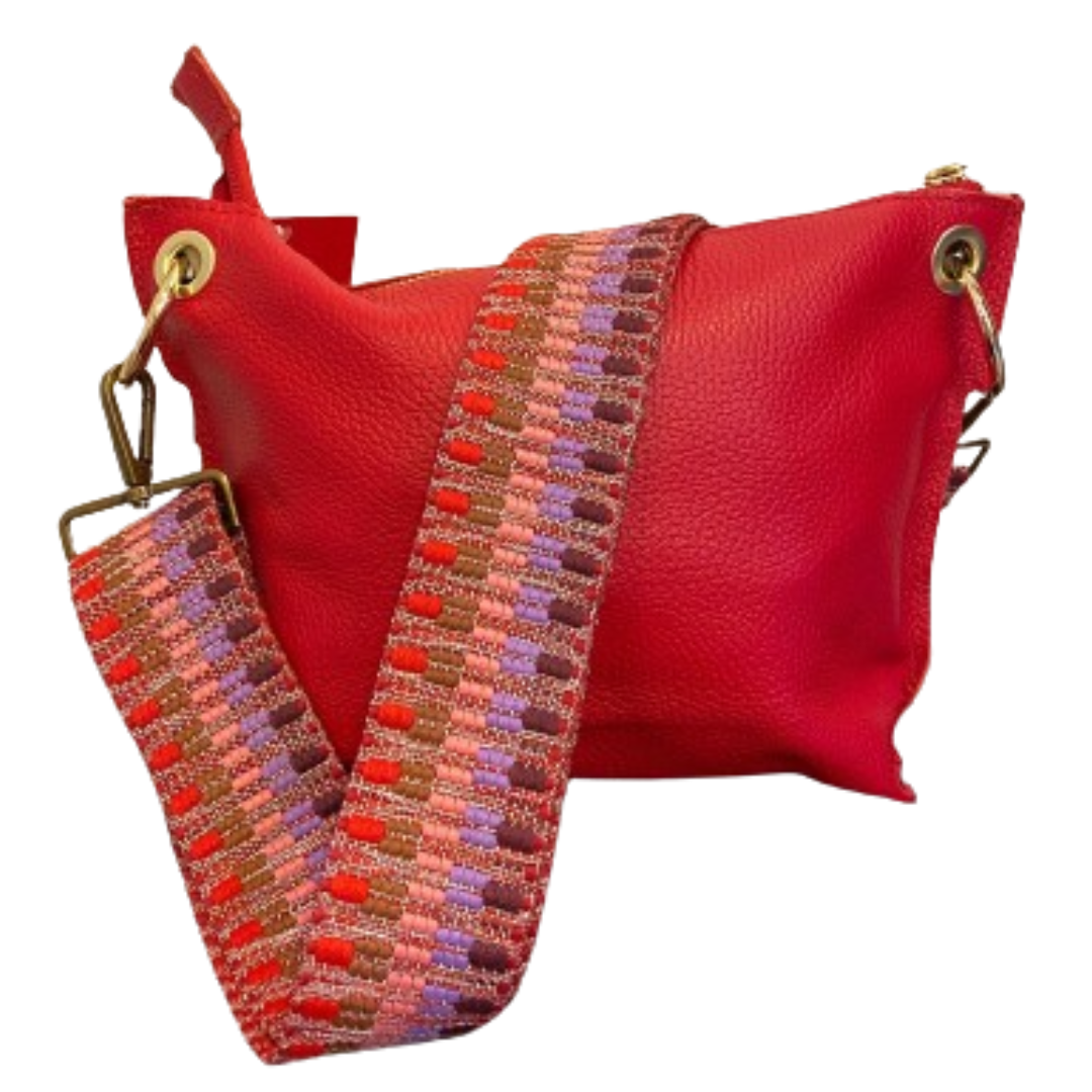 Bolso de piel rojo